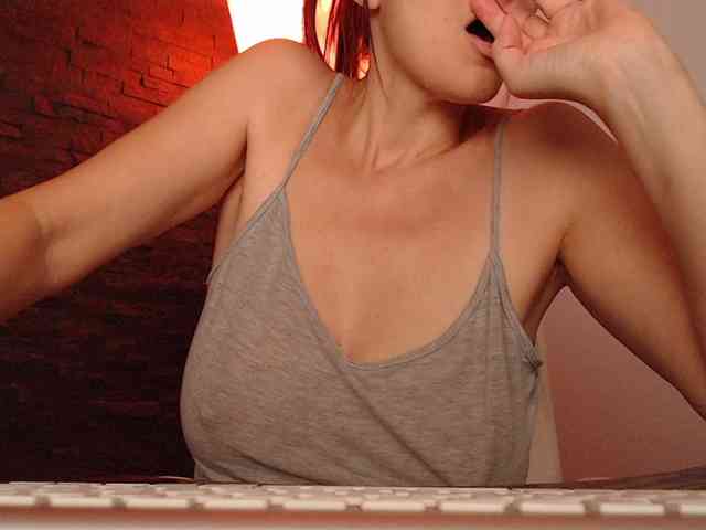 Ms_Sultriness webcam