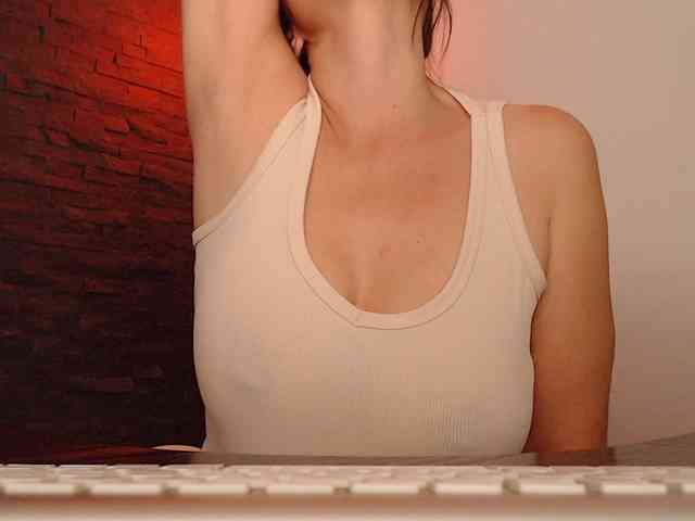 MsSultry webcam