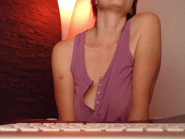 MsSultry webcam