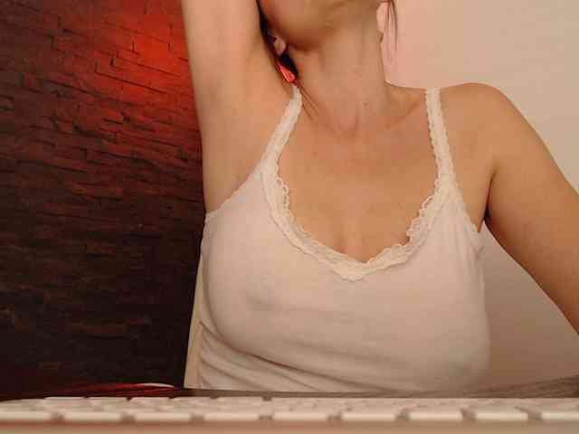 MsSultry webcam
