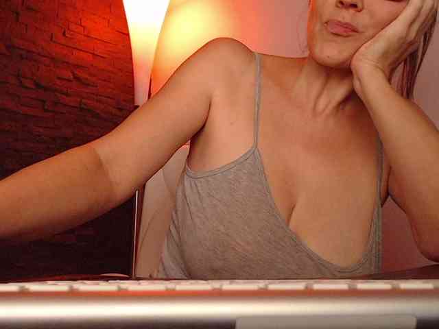sultriness