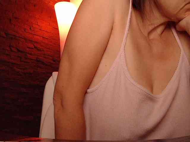 Ms_Sultriness webcam