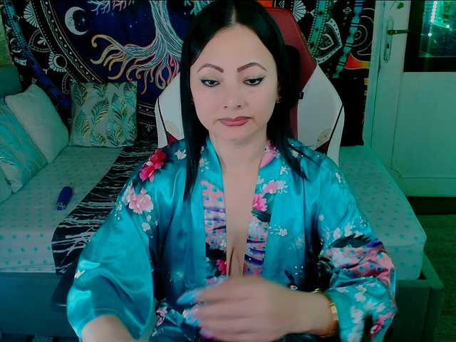 go to chat with Indicawild1