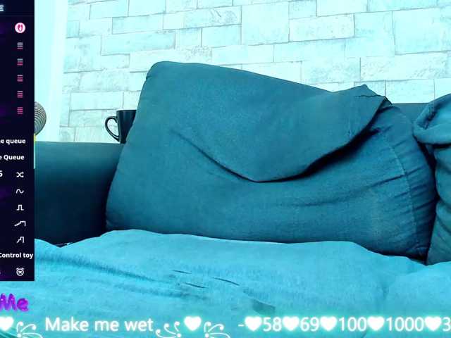 Nefirtiti live cam on BongaCams