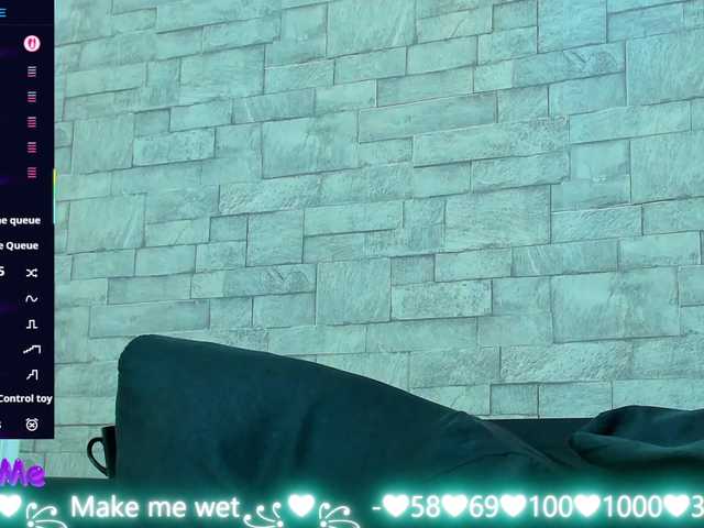 Nefirtiti live cam on BongaCams