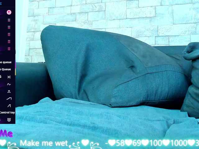 Nefirtiti live cam preview