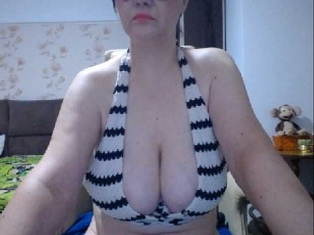 mary-x live cam on BongaCams