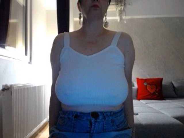 mary-x