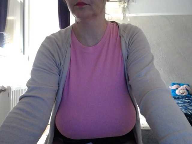 mary-x live cam on BongaCams