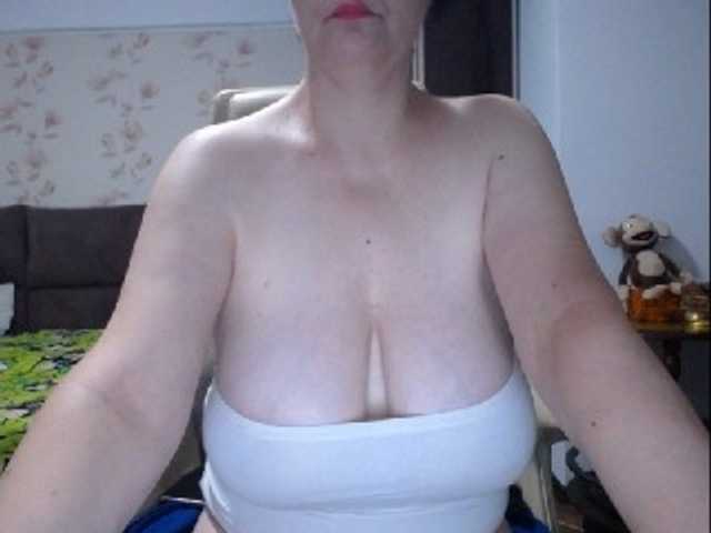 mary-x live sex