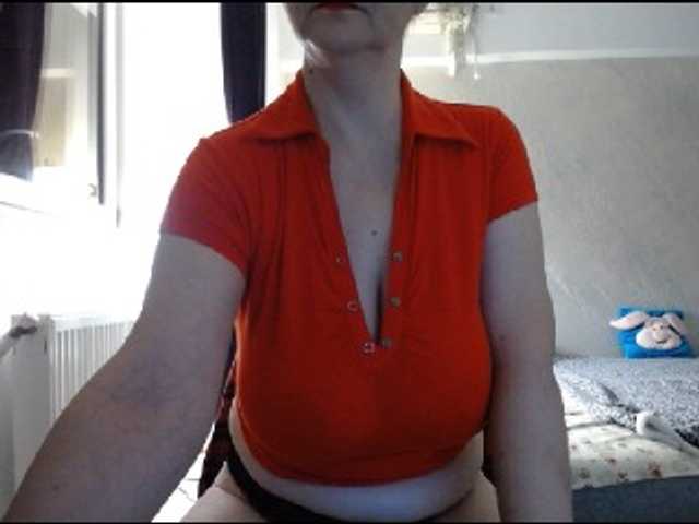 mary-x live cam on BongaCams