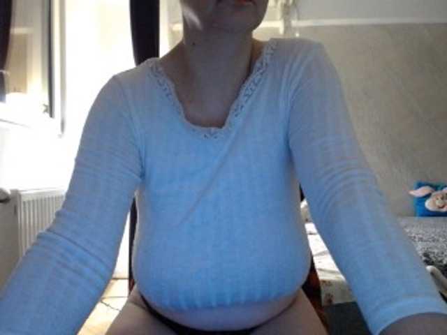 mary-x live cam on BongaCams