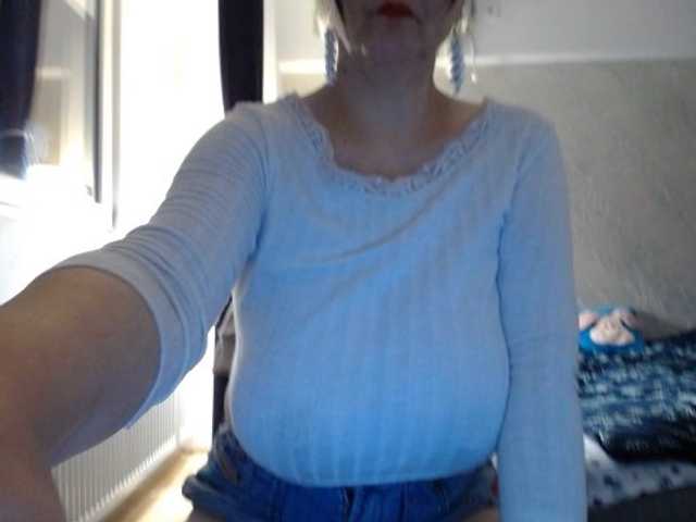 mary-x