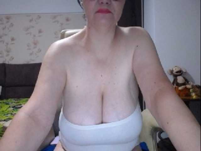 mary-x live cam on BongaCams