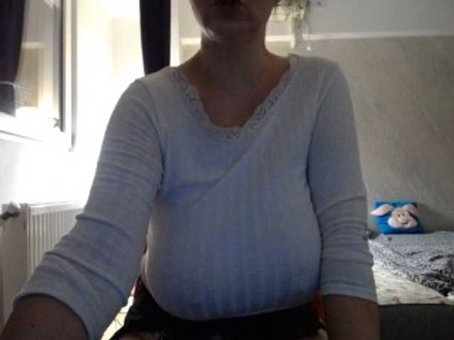 mary-x live cam on BongaCams
