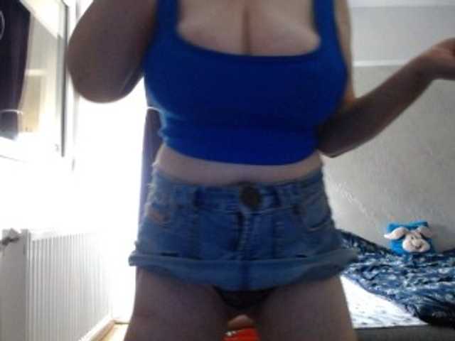 mary-x live cam on BongaCams