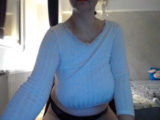 mary-x