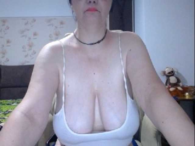 mary-x live cam on BongaCams