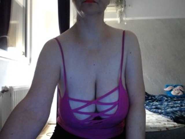 mary-x