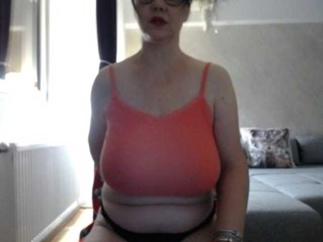 mary-x live cam on BongaCams