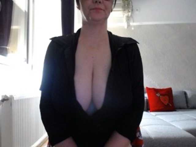 mary-x