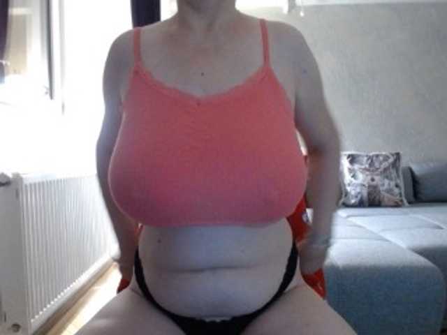 mary-x live cam on BongaCams