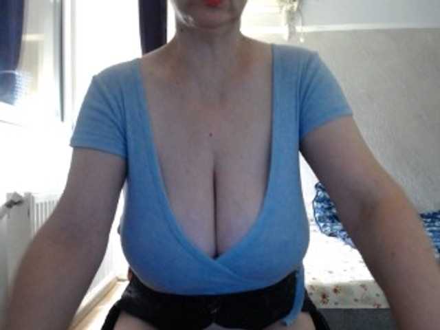 mary-x live cam on BongaCams