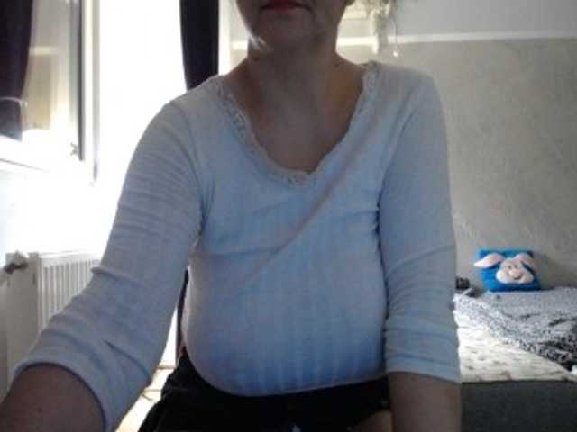 mary-x