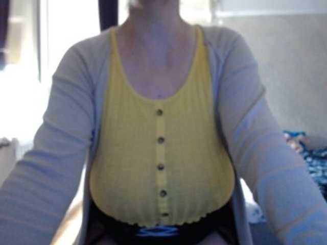 mary-x live cam on BongaCams