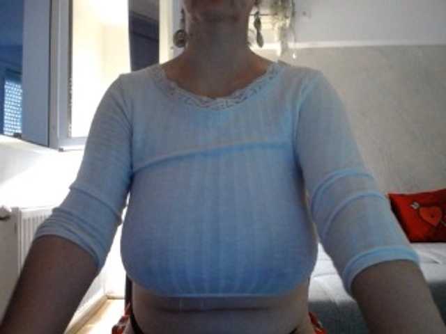 mary-x live cam on BongaCams