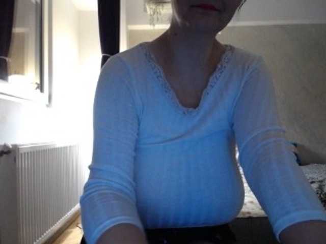 mary-x