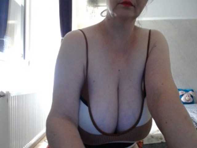 mary-x