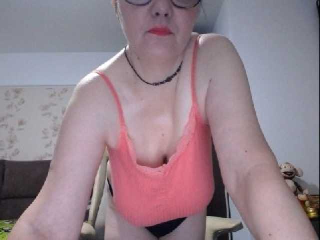 mary-x live cam on BongaCams