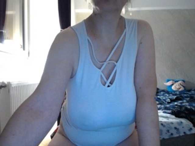 mary-x