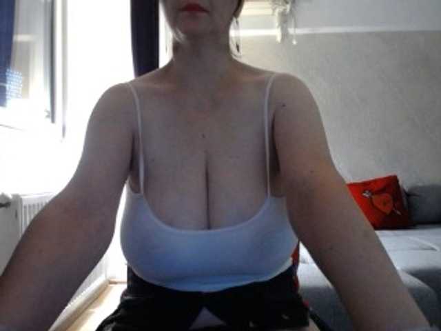 mary-x