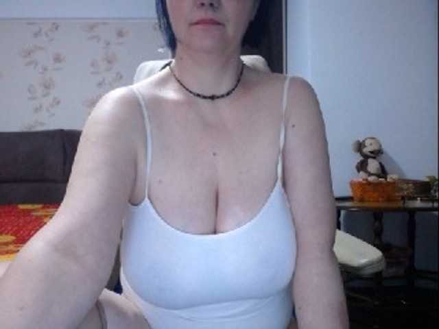 mary-x live sex
