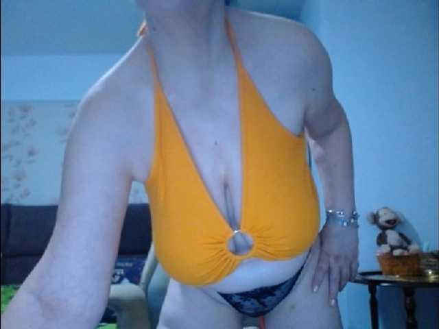mary-x live cam on BongaCams