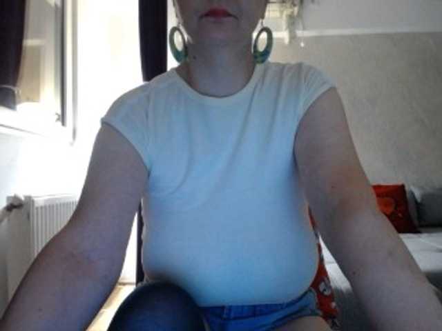 mary-x live cam on BongaCams