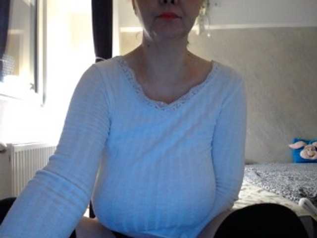 mary-x