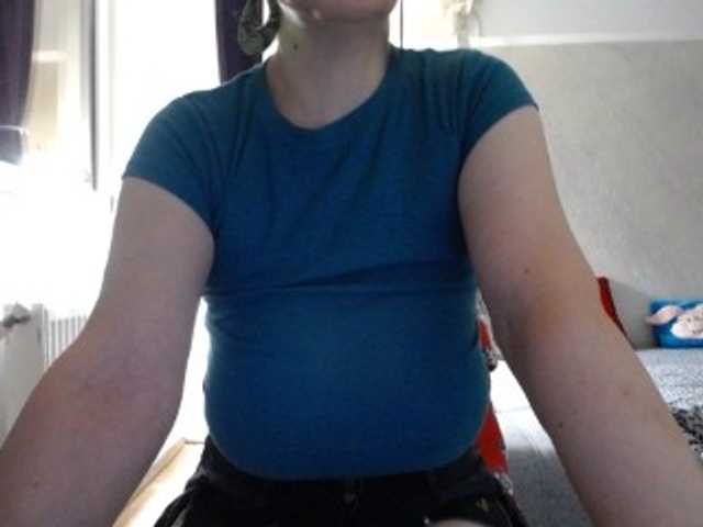mary-x live cam