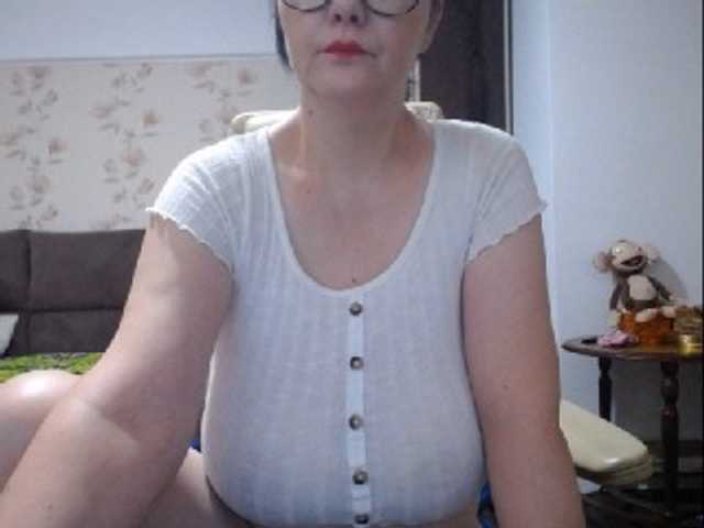 mary-x live webcam show