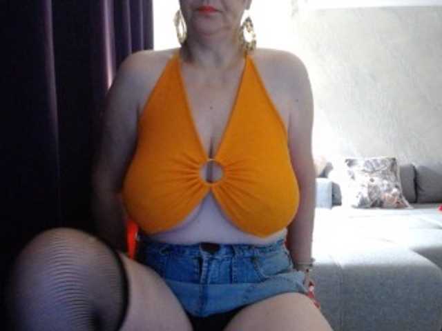 mary-x live cam on BongaCams