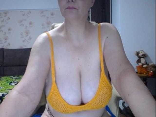 mary-x live cam on BongaCams