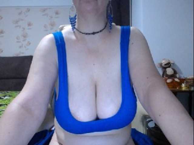 mary-x live cam