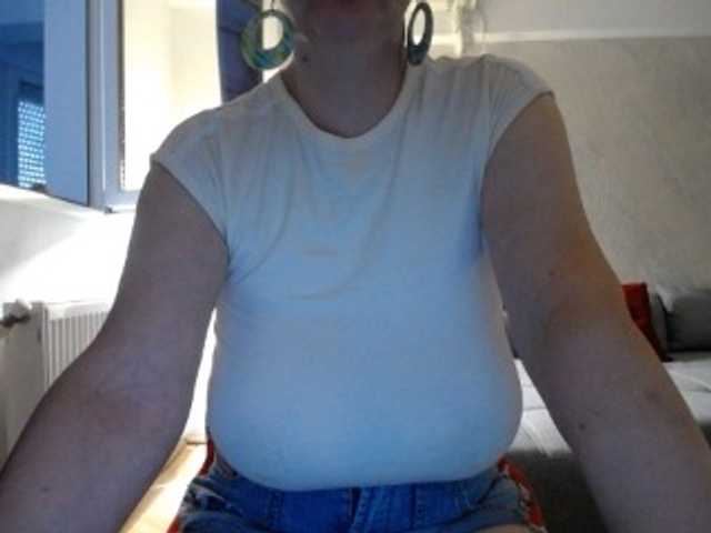 mary-x live cam on BongaCams