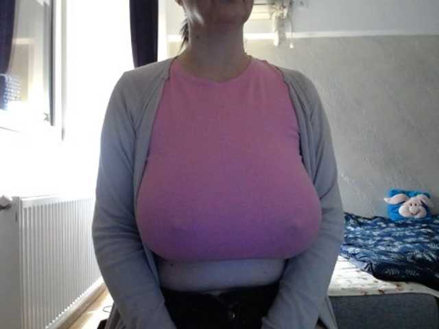 mary-x live cam on BongaCams