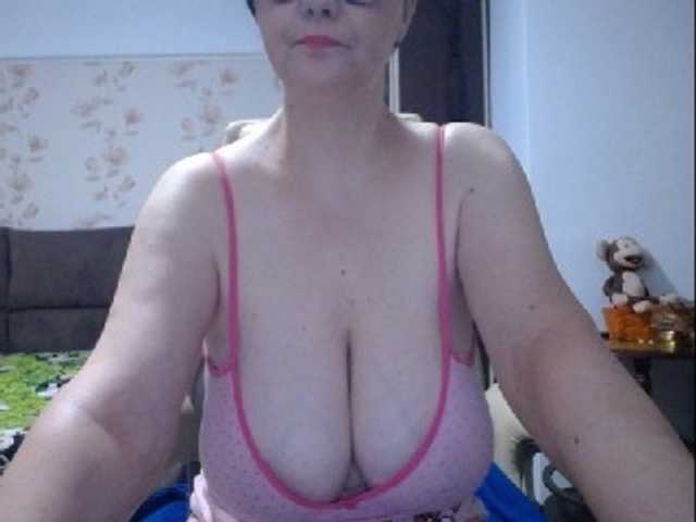 mary-x live cam on BongaCams