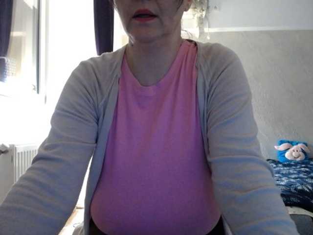 mary-x live cam on BongaCams