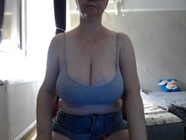 mary-x