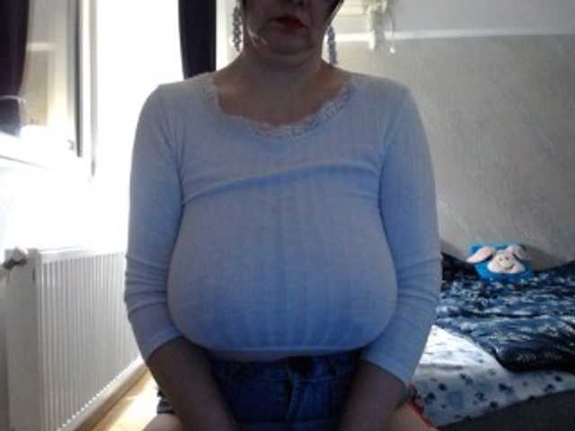 mary-x